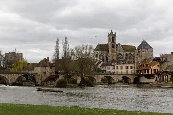 Borne de Recharge 77 Installateur borne de recharge Moret-Loing-et-Orvanne