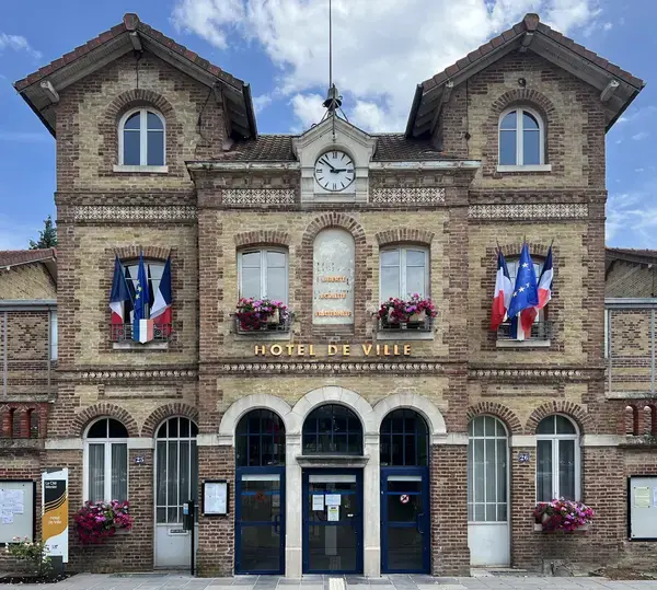 Borne de Recharge 77 Installateur borne de recharge Noisiel